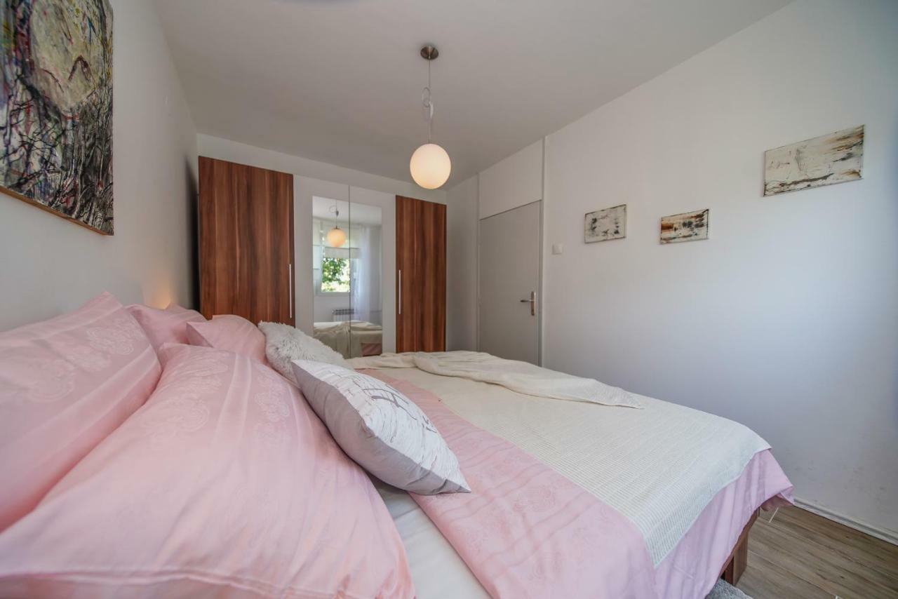 Apartment Happy Day Varaždin Extérieur photo