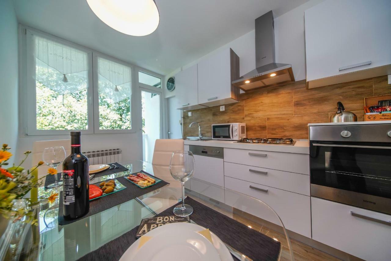 Apartment Happy Day Varaždin Extérieur photo