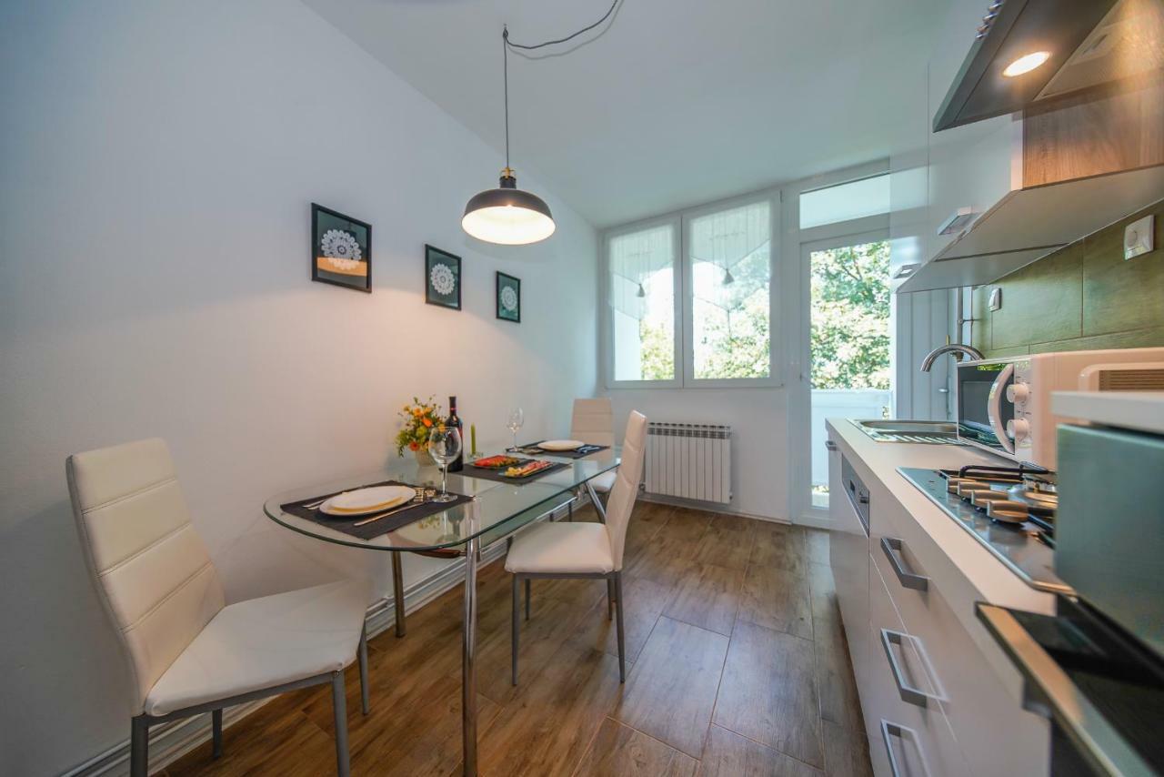 Apartment Happy Day Varaždin Extérieur photo