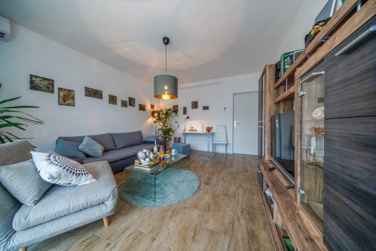Apartment Happy Day Varaždin Extérieur photo