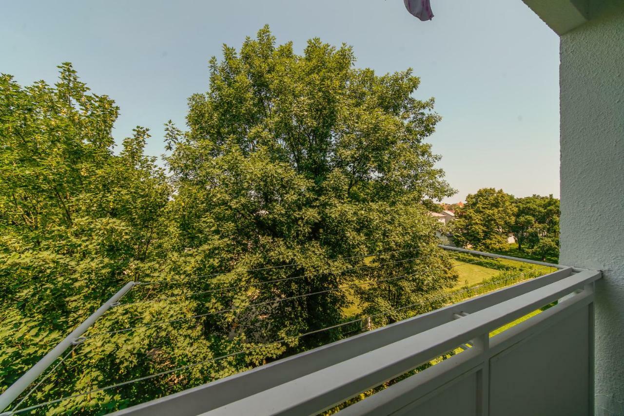 Apartment Happy Day Varaždin Extérieur photo